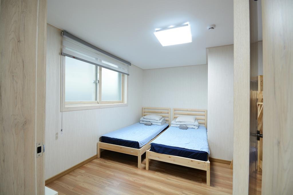 Sunnyhill Guesthouse Hongdae Seoul Exterior photo